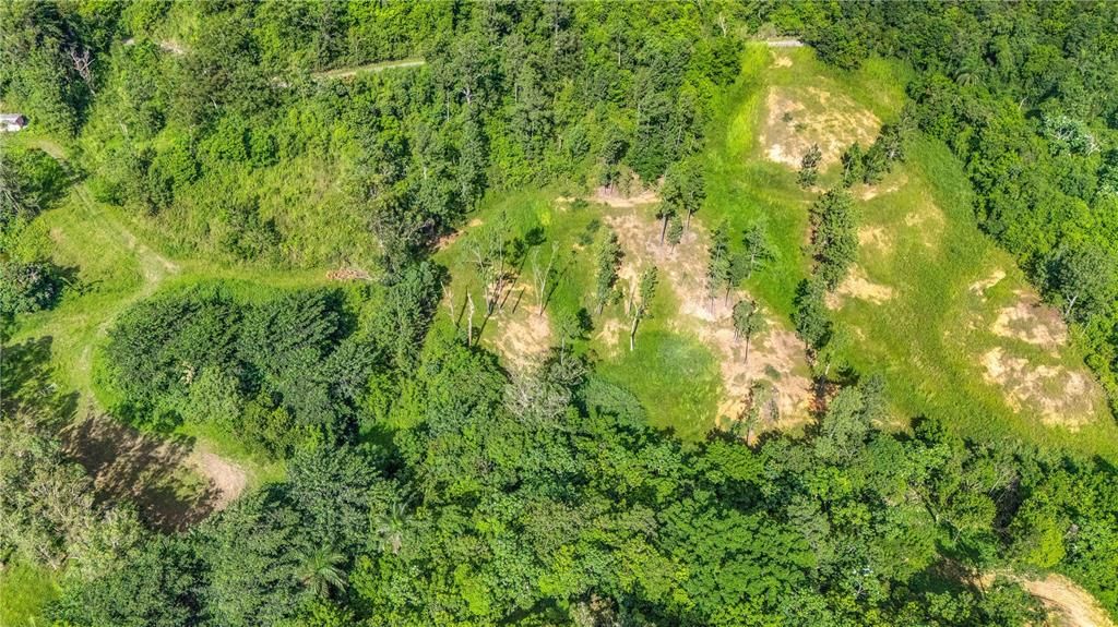 На продажу: $295,000 (4.86 acres)
