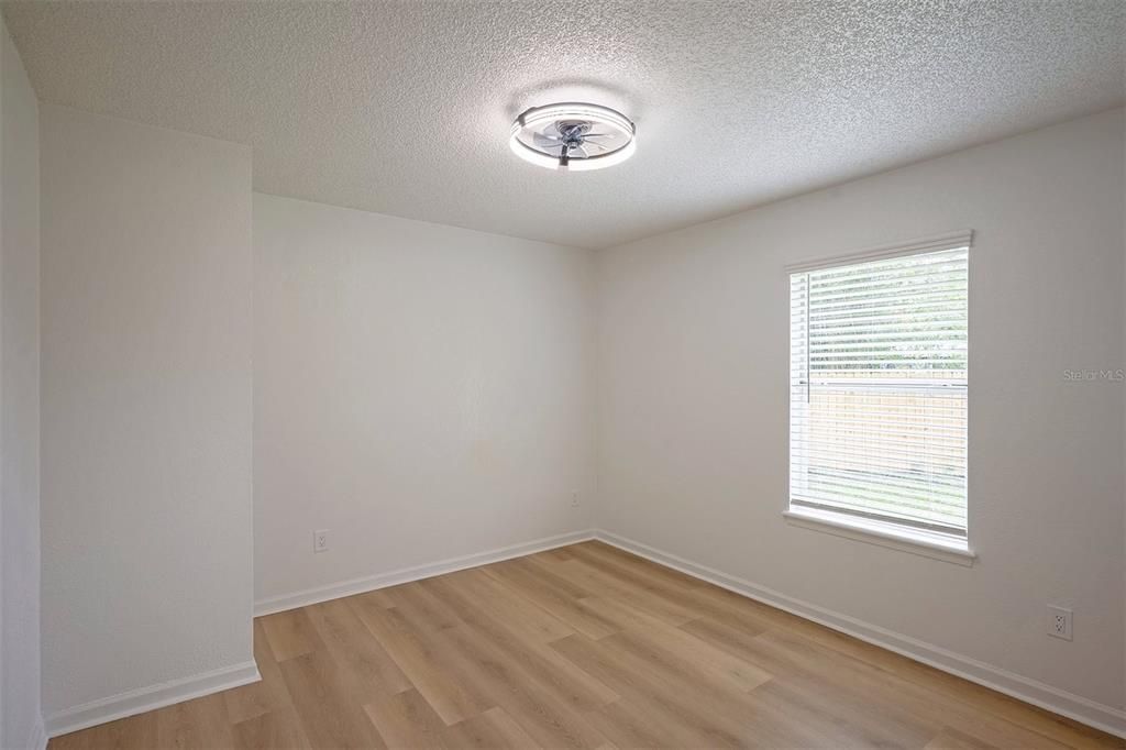 For Sale: $315,000 (4 beds, 2 baths, 1694 Square Feet)