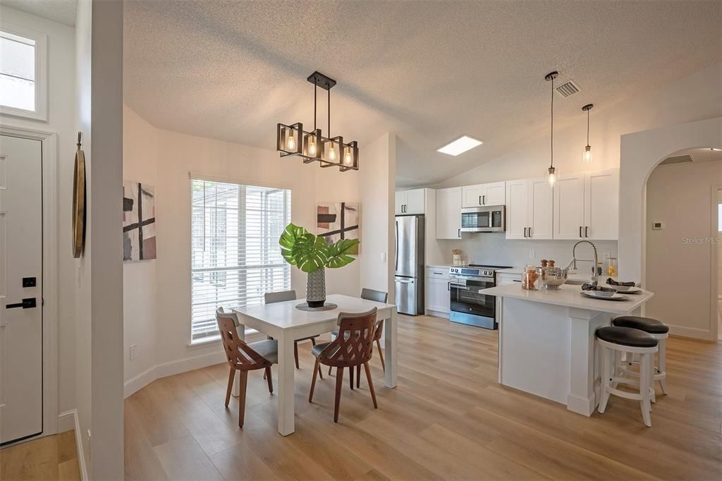 For Sale: $315,000 (4 beds, 2 baths, 1694 Square Feet)