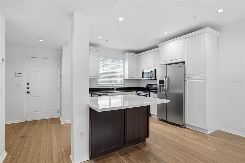 For Sale: $1,000,000 (3 beds, 3 baths, 1860 Square Feet)