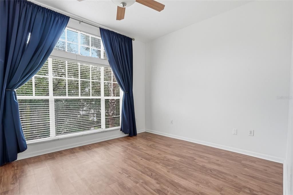 For Sale: $1,000,000 (3 beds, 3 baths, 1860 Square Feet)