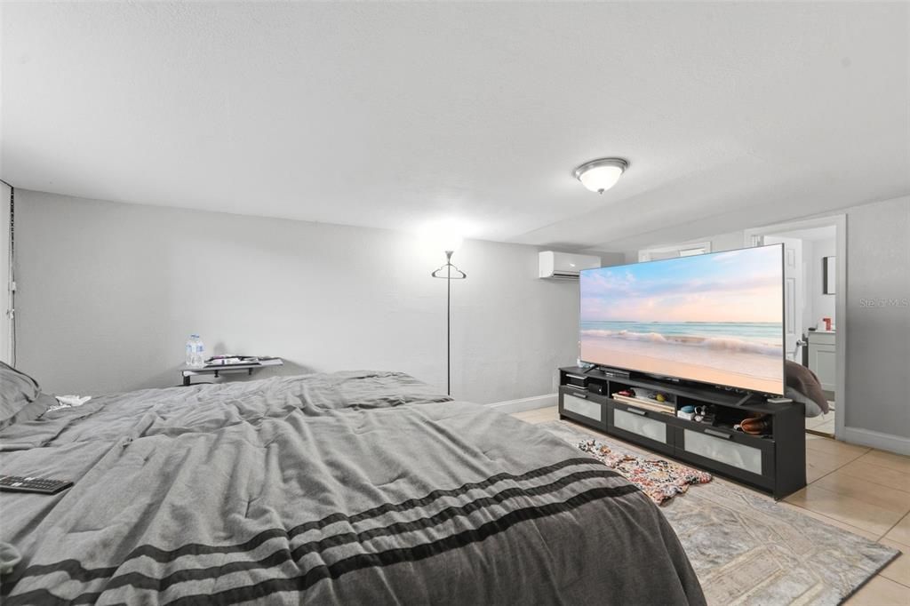 En Venta: $345,000 (5 camas, 0 baños, 2249 Pies cuadrados)