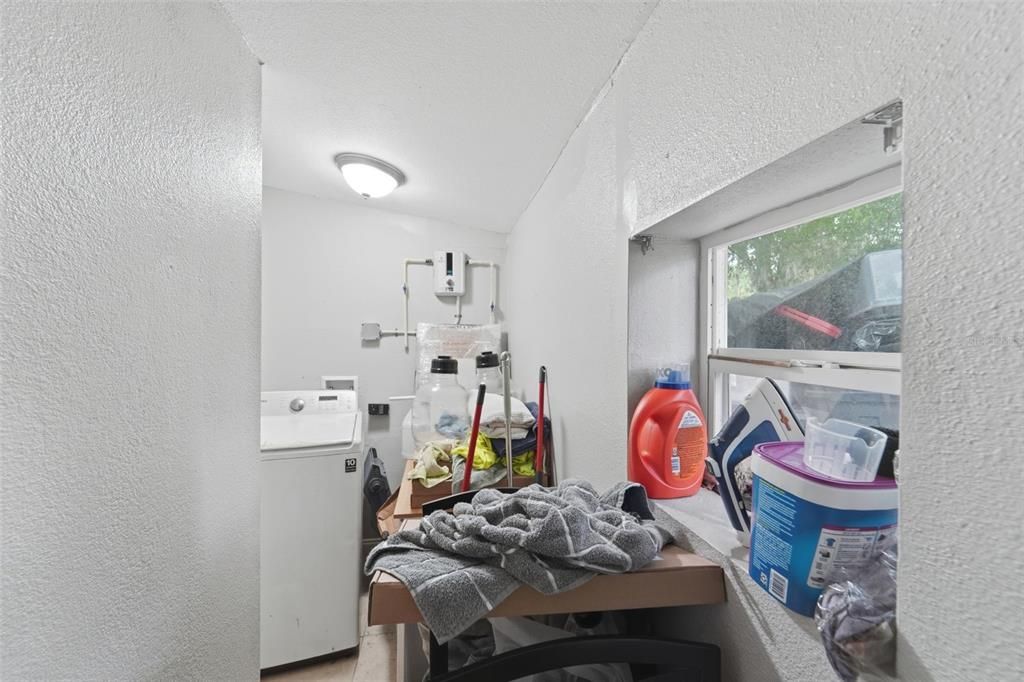 En Venta: $345,000 (5 camas, 0 baños, 2249 Pies cuadrados)