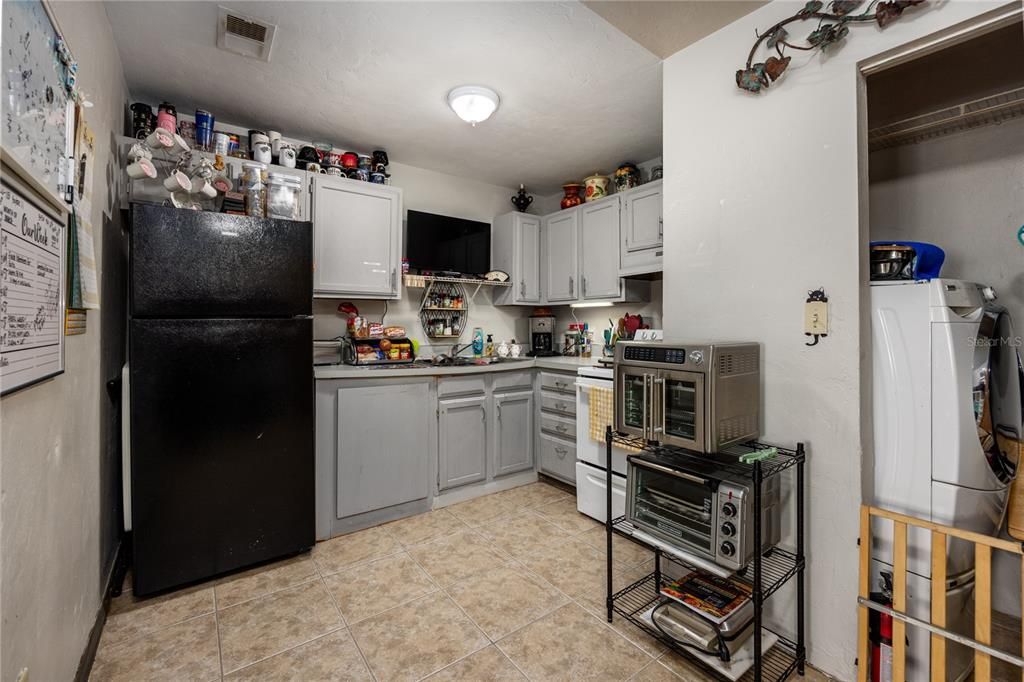 En Venta: $469,900 (8 camas, 0 baños, 3360 Pies cuadrados)