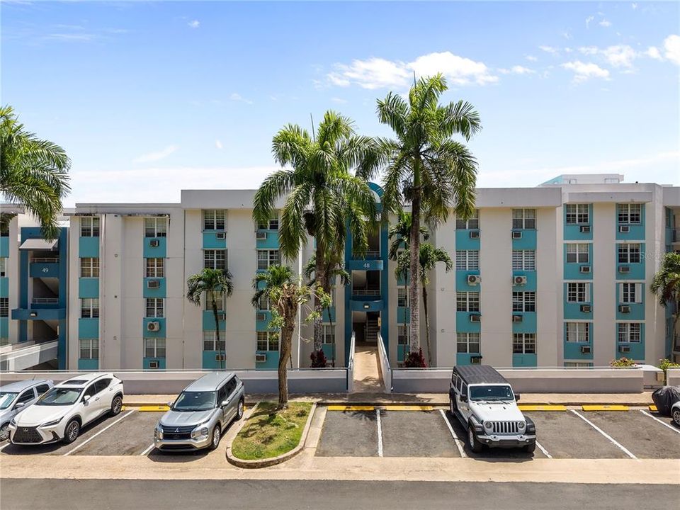 На продажу: $335,000 (3 спален, 2 ванн, 1334 Квадратных фут)