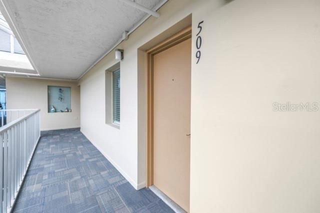For Sale: $140,000 (1 beds, 1 baths, 790 Square Feet)