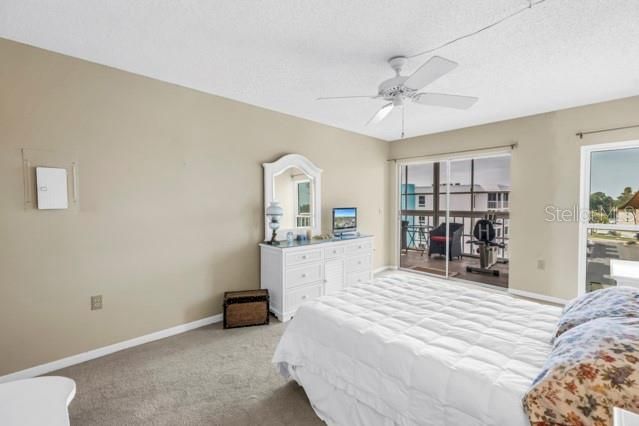 For Sale: $140,000 (1 beds, 1 baths, 790 Square Feet)
