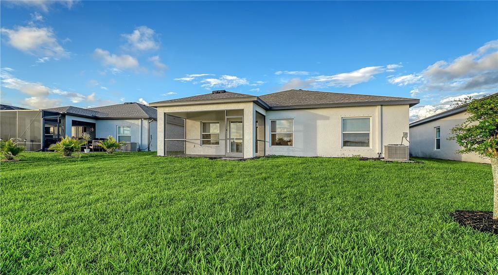 На продажу: $388,000 (4 спален, 2 ванн, 1720 Квадратных фут)