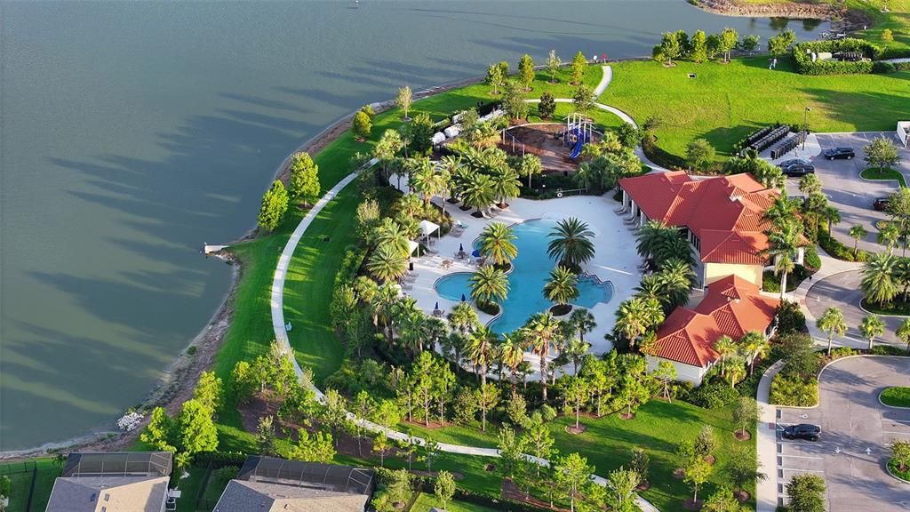 На продажу: $388,000 (4 спален, 2 ванн, 1720 Квадратных фут)