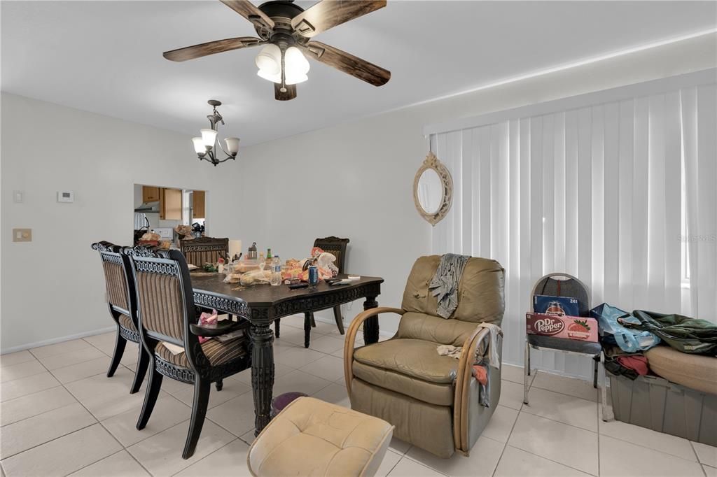 For Sale: $369,999 (4 beds, 0 baths, 1918 Square Feet)