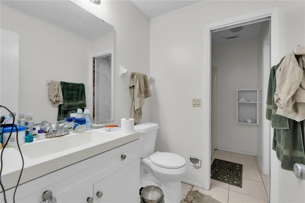 For Sale: $369,999 (4 beds, 0 baths, 1918 Square Feet)