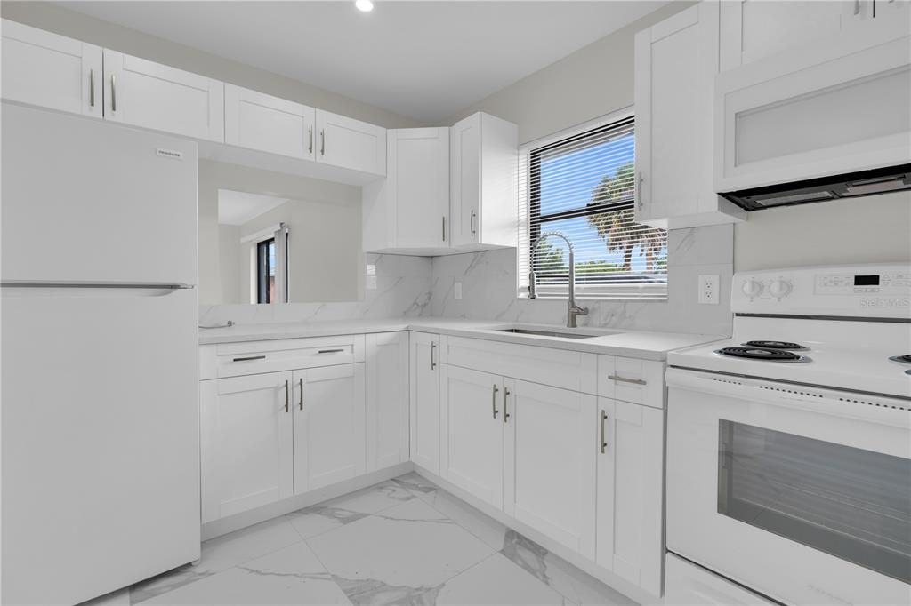 For Sale: $369,999 (4 beds, 0 baths, 1918 Square Feet)