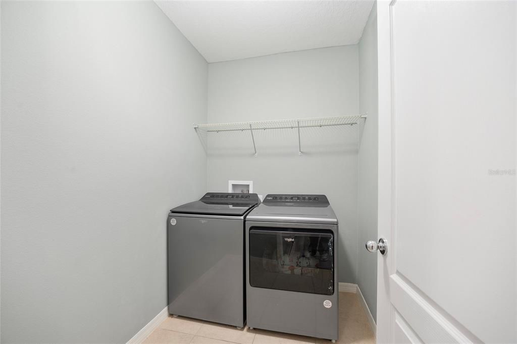 For Sale: $299,900 (3 beds, 2 baths, 1795 Square Feet)