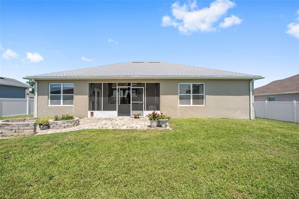 For Sale: $299,900 (3 beds, 2 baths, 1795 Square Feet)