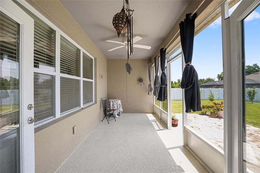 For Sale: $299,900 (3 beds, 2 baths, 1795 Square Feet)