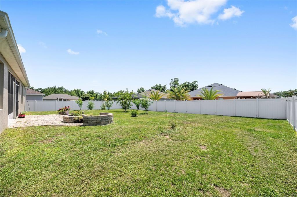 For Sale: $299,900 (3 beds, 2 baths, 1795 Square Feet)