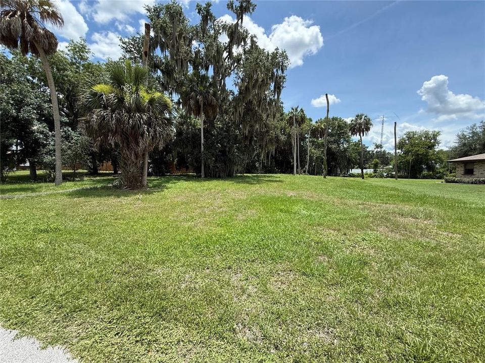 待售: $79,000 (0.45 acres)