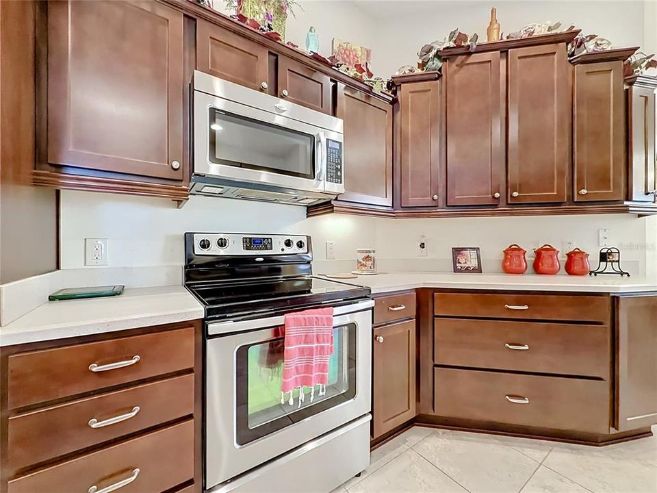 На продажу: $450,000 (3 спален, 2 ванн, 1856 Квадратных фут)