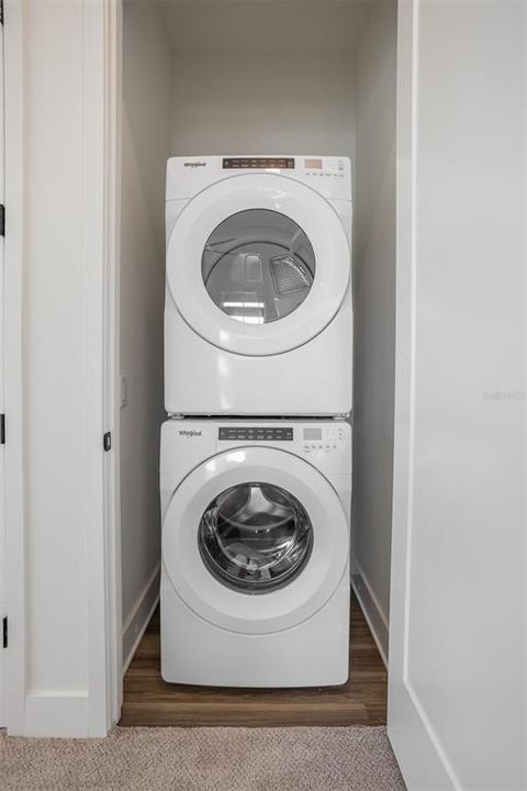 В аренду: $2,800 (2 спален, 2 ванн, 1383 Квадратных фут)