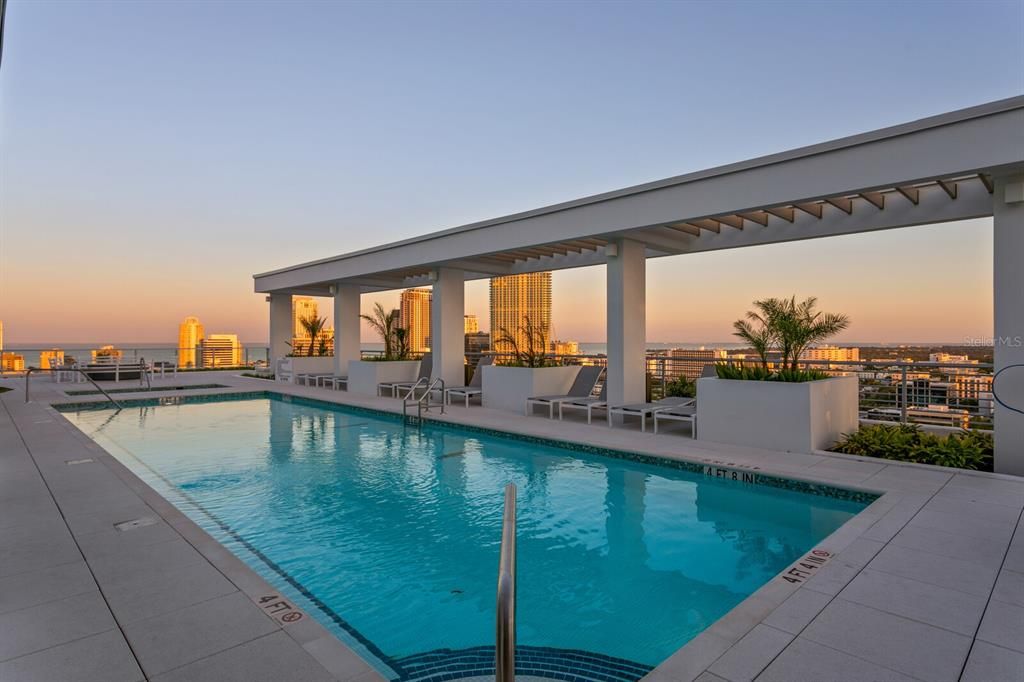 For Sale: $1,499,000 (3 beds, 2 baths, 2127 Square Feet)