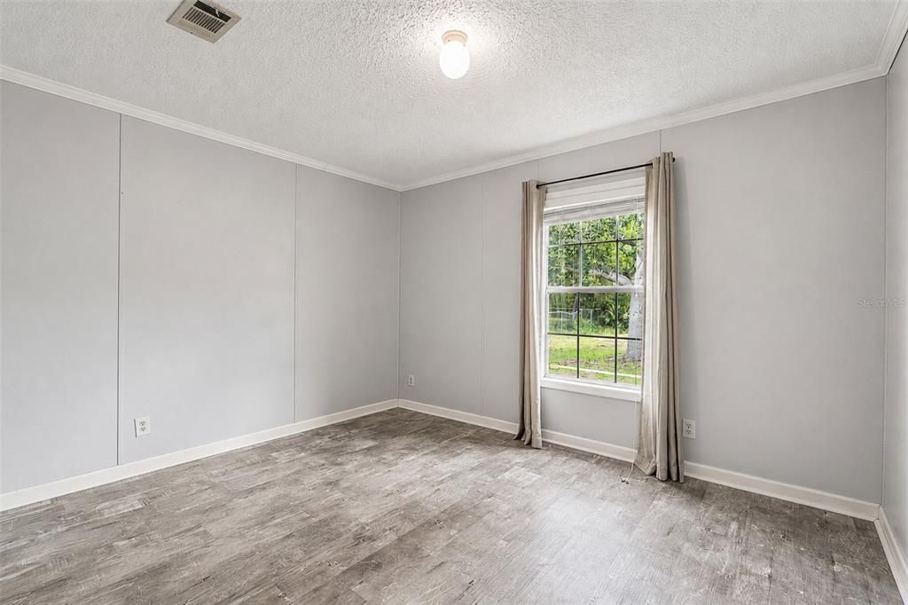 На продажу: $259,000 (3 спален, 2 ванн, 1650 Квадратных фут)