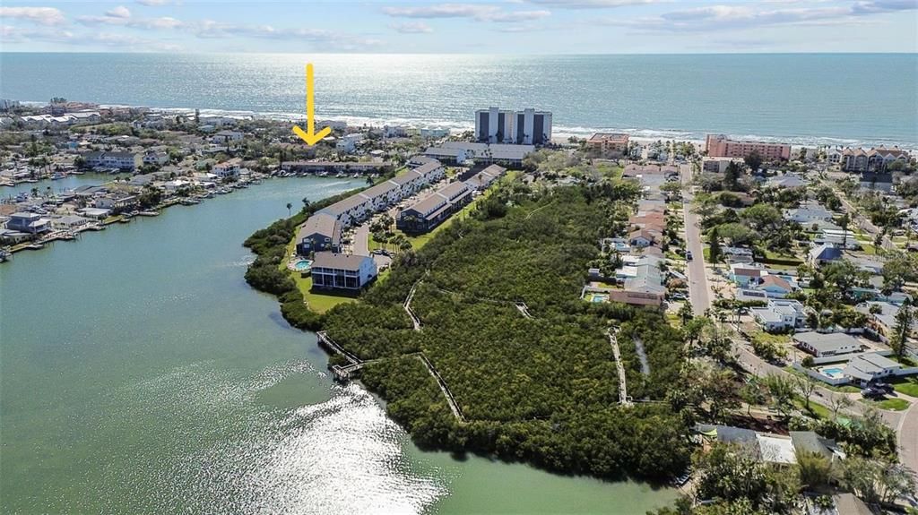For Sale: $399,999 (0.13 acres)