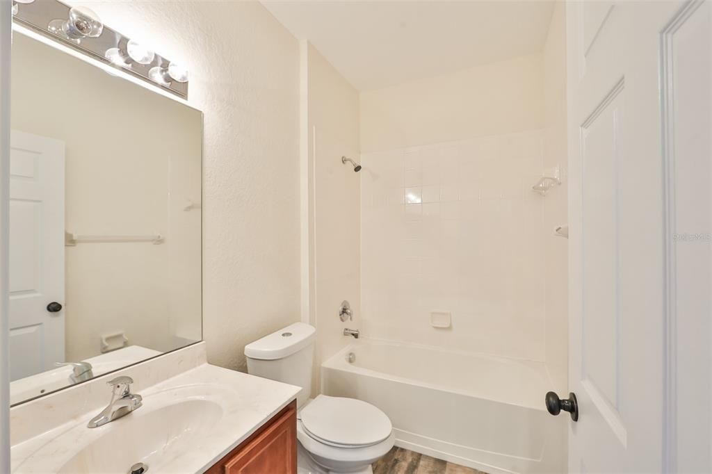 For Rent: $2,200 (3 beds, 2 baths, 1534 Square Feet)