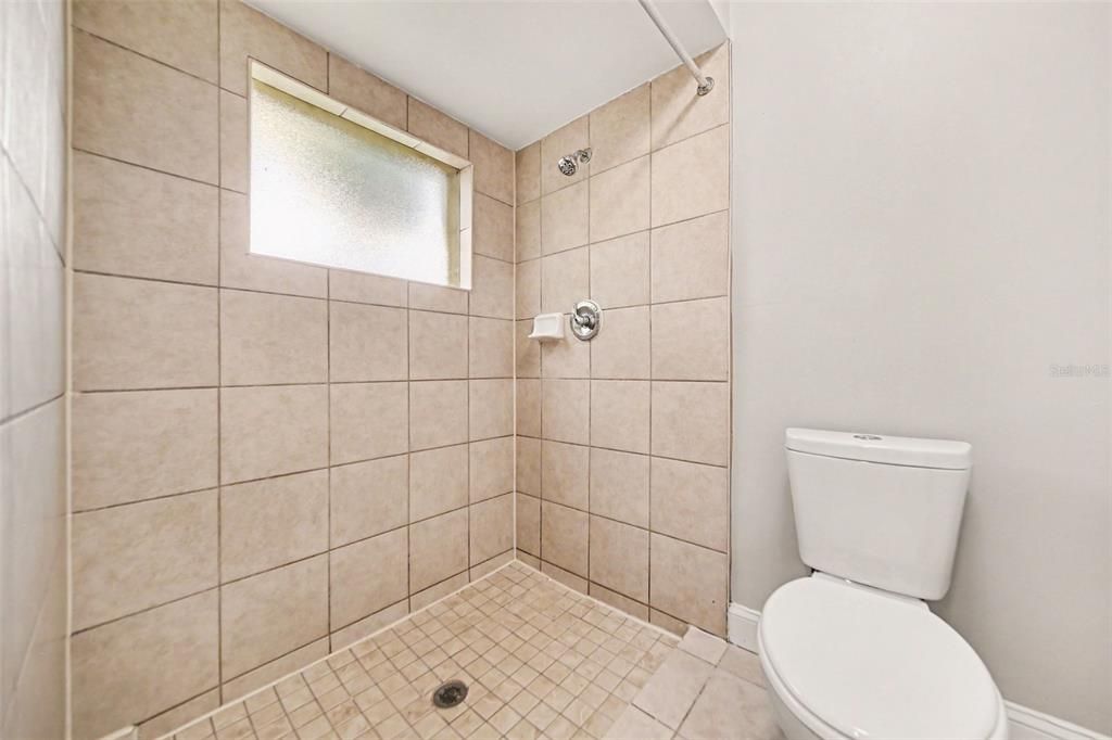 На продажу: $370,000 (3 спален, 2 ванн, 1414 Квадратных фут)
