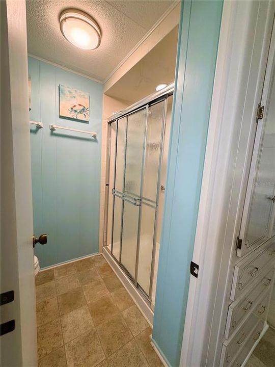 For Sale: $127,900 (2 beds, 2 baths, 1213 Square Feet)