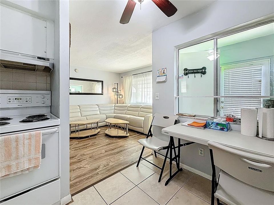 For Rent: $1,195 (1 beds, 1 baths, 544 Square Feet)