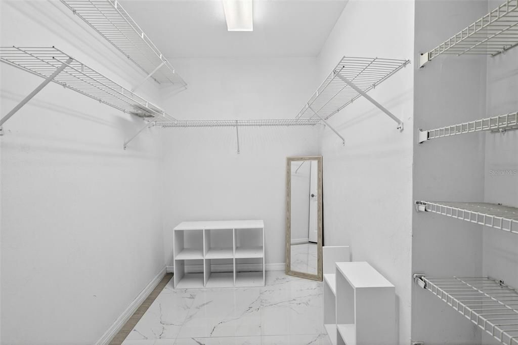 En Venta: $384,000 (3 camas, 2 baños, 1551 Pies cuadrados)
