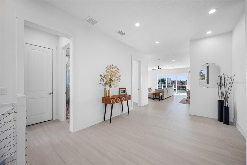For Sale: $3,485,000 (6 beds, 5 baths, 4849 Square Feet)