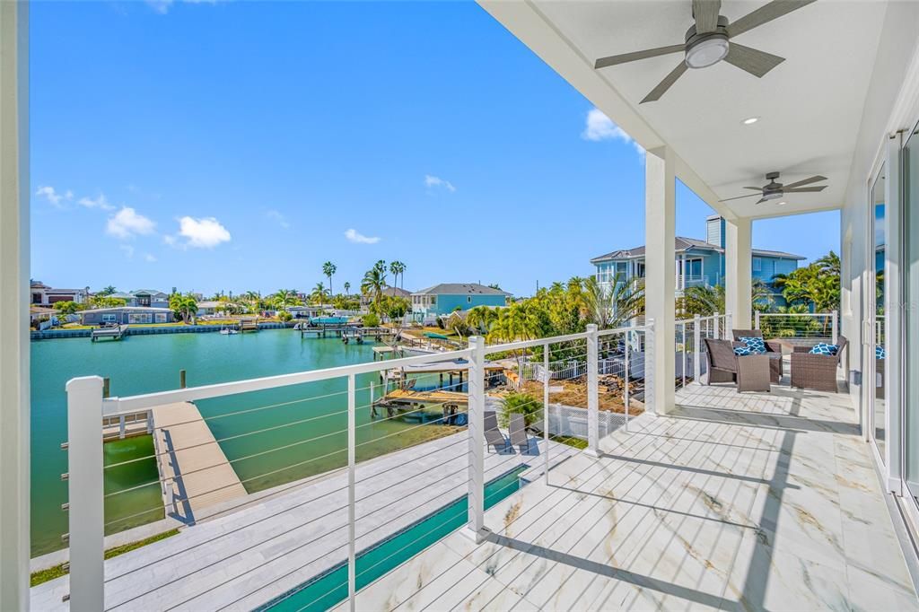 For Sale: $3,485,000 (6 beds, 5 baths, 4849 Square Feet)