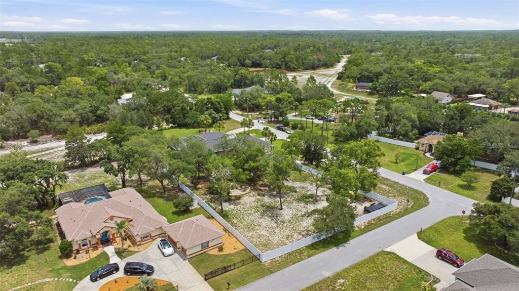 En Venta: $740,000 (3 camas, 3 baños, 2905 Pies cuadrados)