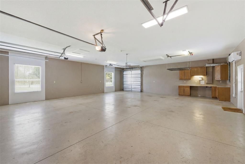 En Venta: $740,000 (3 camas, 3 baños, 2905 Pies cuadrados)