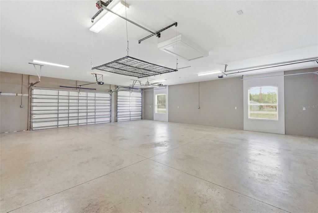 En Venta: $740,000 (3 camas, 3 baños, 2905 Pies cuadrados)