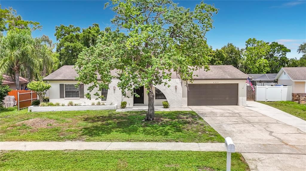 For Sale: $461,500 (3 beds, 2 baths, 1626 Square Feet)