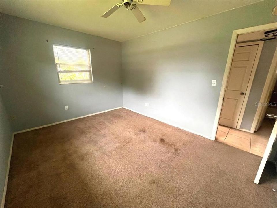 For Sale: $249,900 (4 beds, 2 baths, 1120 Square Feet)