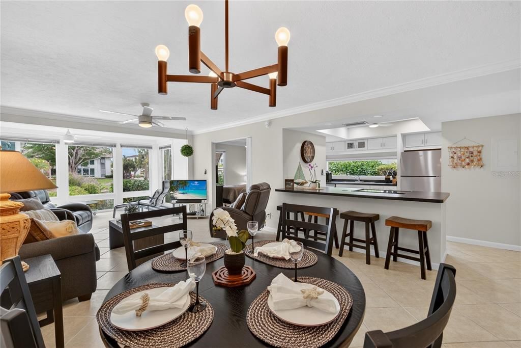 En Venta: $669,000 (2 camas, 1 baños, 1120 Pies cuadrados)