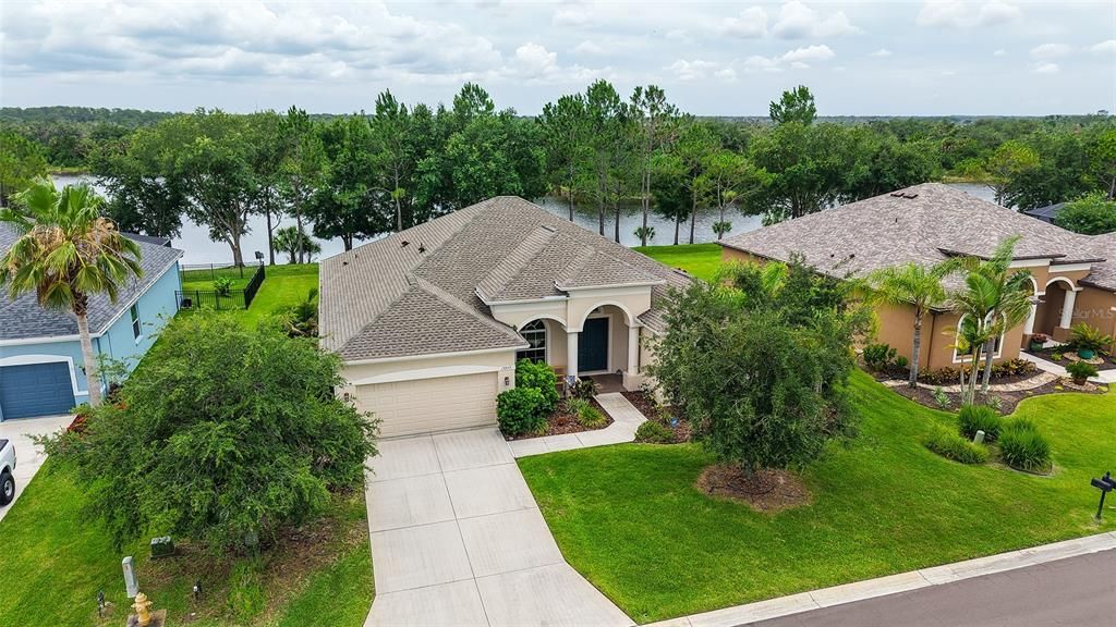 For Sale: $595,000 (4 beds, 2 baths, 2369 Square Feet)