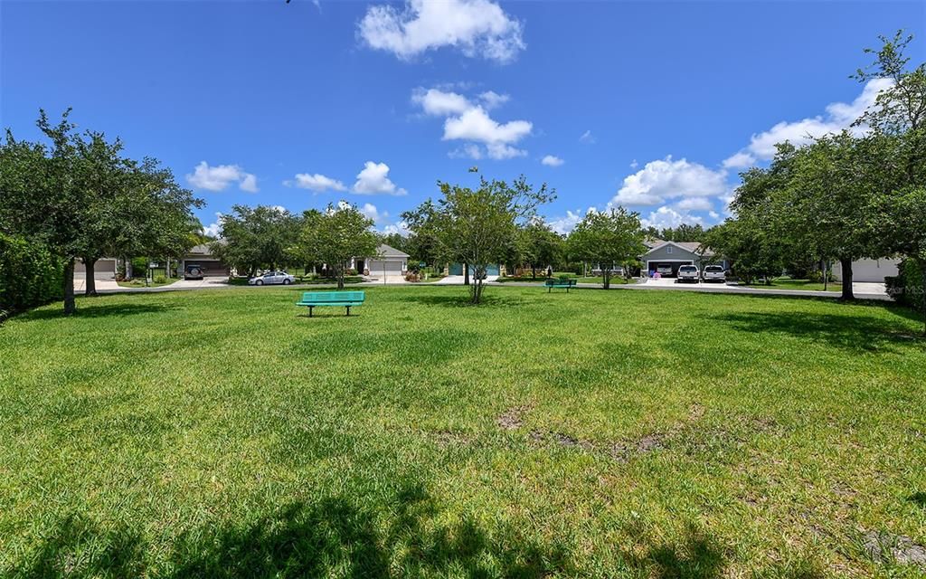 For Sale: $595,000 (4 beds, 2 baths, 2369 Square Feet)