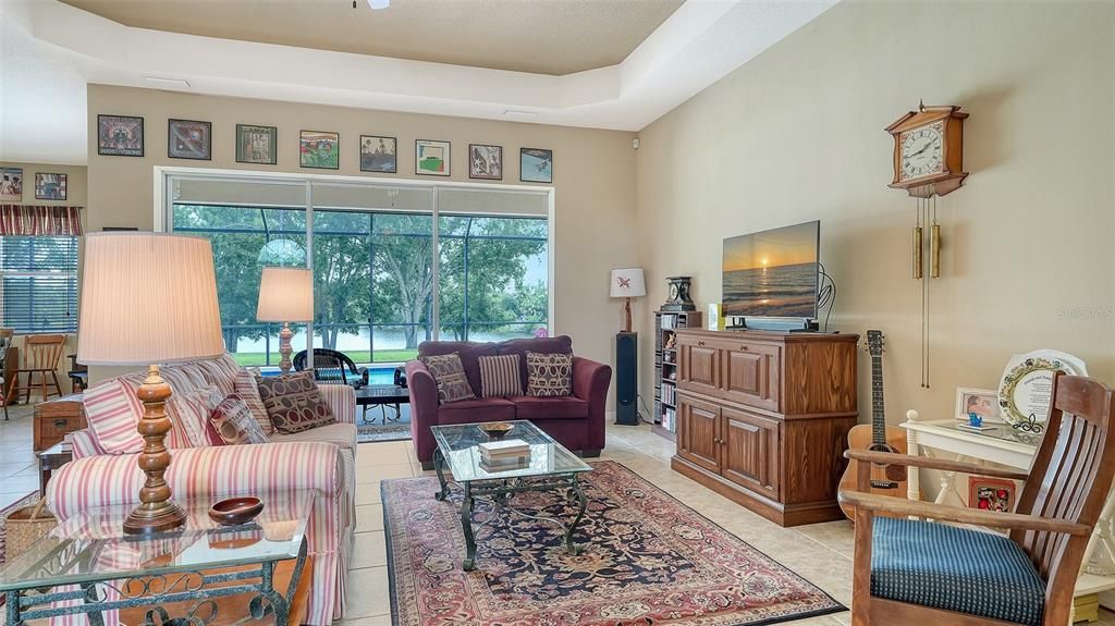 For Sale: $595,000 (4 beds, 2 baths, 2369 Square Feet)
