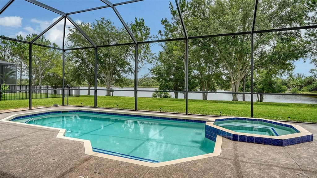 For Sale: $595,000 (4 beds, 2 baths, 2369 Square Feet)