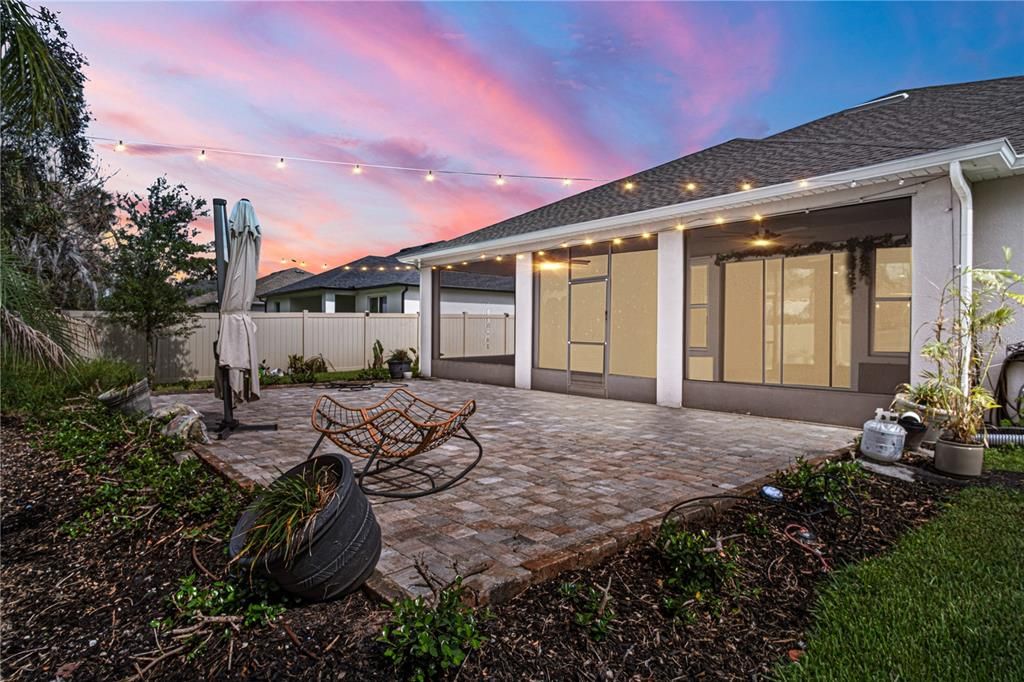 For Sale: $519,900 (4 beds, 3 baths, 2544 Square Feet)