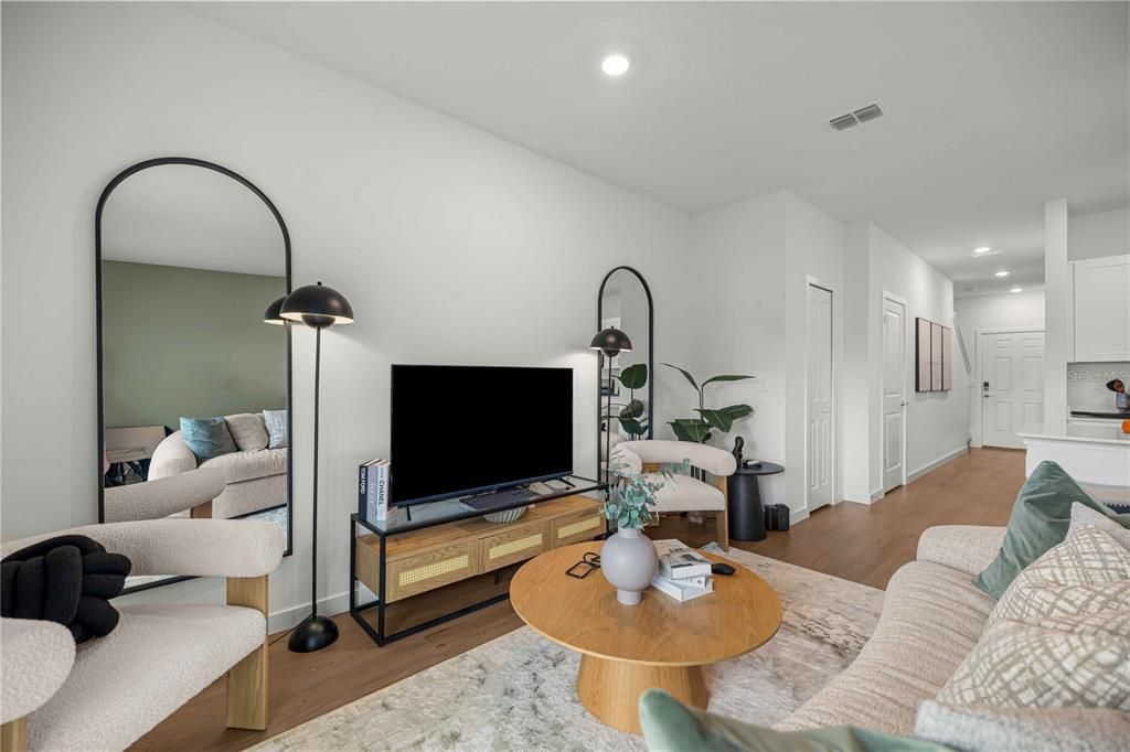 For Sale: $228,990 (3 beds, 2 baths, 1400 Square Feet)