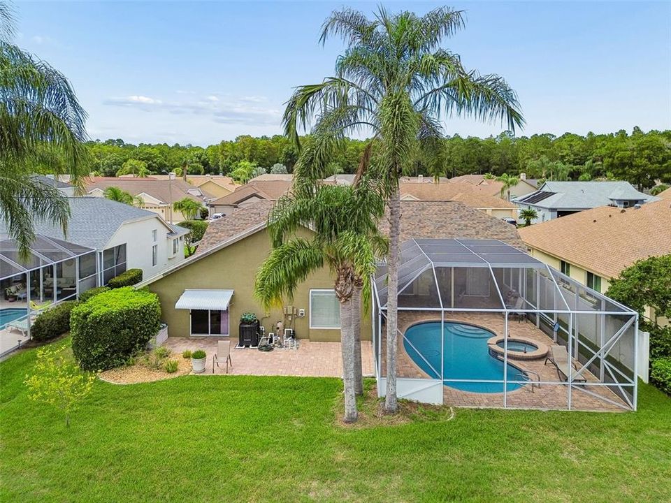 En Venta: $579,900 (4 camas, 3 baños, 2245 Pies cuadrados)