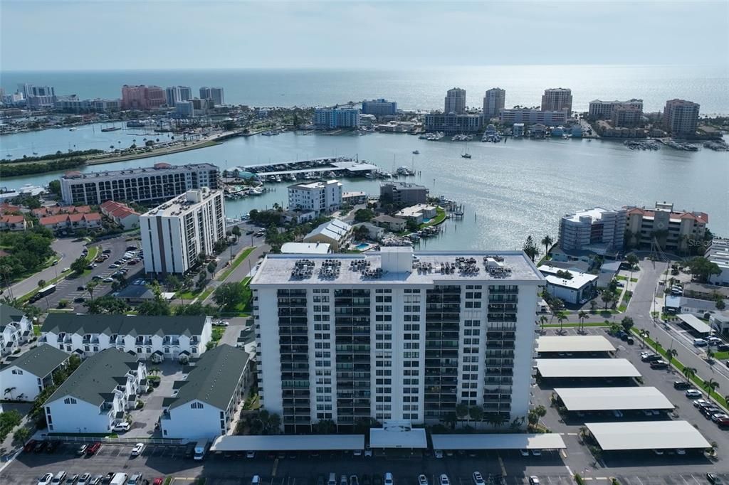 For Sale: $499,950 (2 beds, 2 baths, 1240 Square Feet)