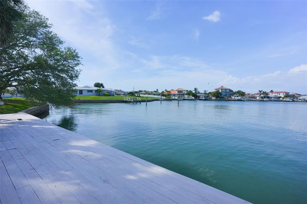 For Sale: $499,950 (2 beds, 2 baths, 1240 Square Feet)