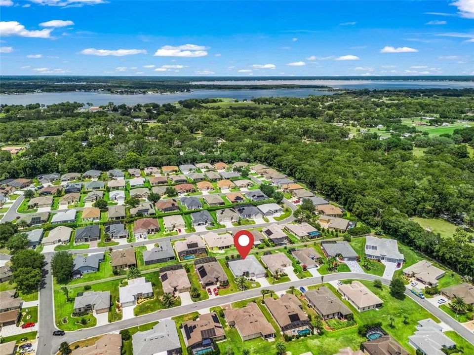 На продажу: $439,000 (3 спален, 2 ванн, 2100 Квадратных фут)