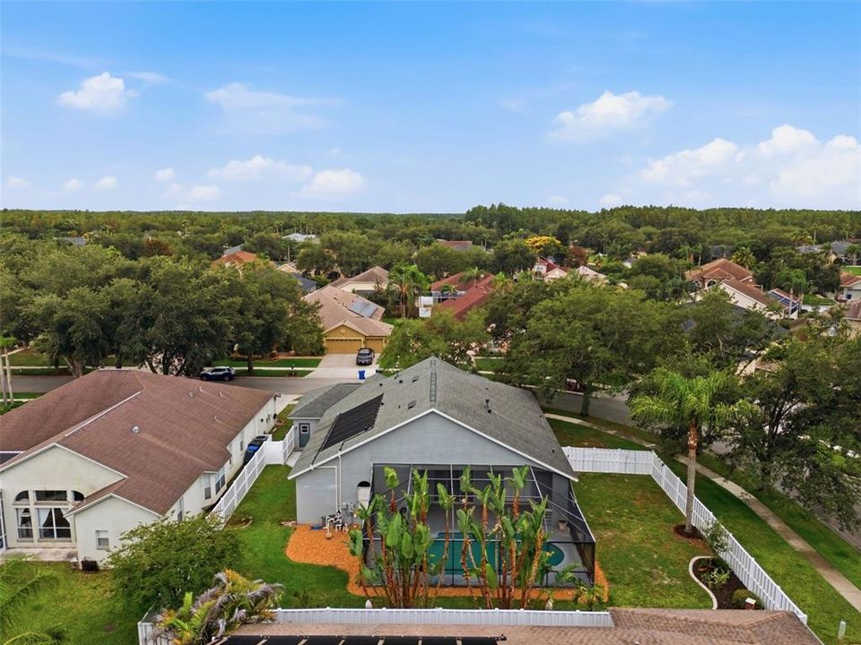 En Venta: $735,000 (4 camas, 3 baños, 2583 Pies cuadrados)